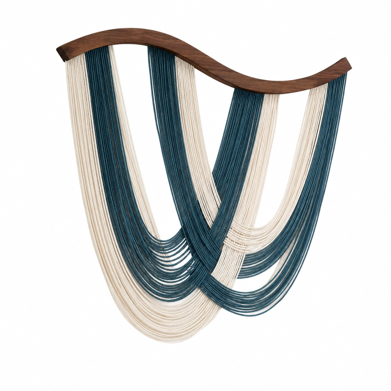 Wandbehang 80 x 100 cm aus Textilkordel und Holz in Dunkelblau Creme im Boho Stil