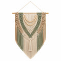 Makramee Wandteppich 50 x 80 cm aus Baumwollkordel in Beige Grün mit Holzperlen im Boho Stil